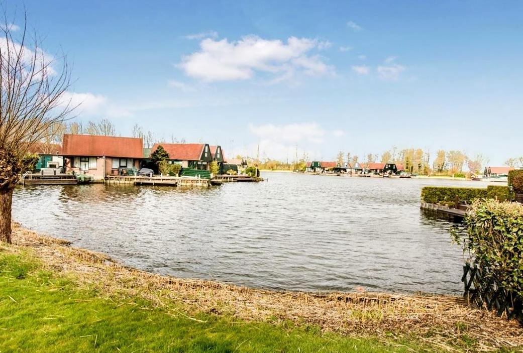 Luxe Vakantiehuisje In Prachtige En Rustgevende Omgeving Villa Nieuwe-Niedorp Luaran gambar